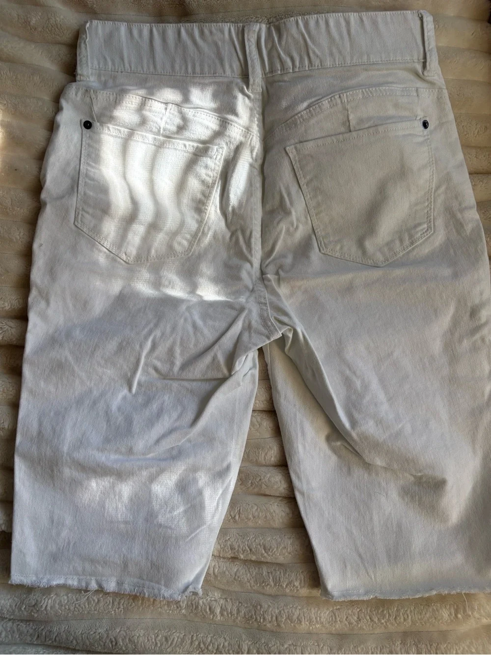 NY&C Curvy Sculpting White Distressed Denim Bermuda Shorts